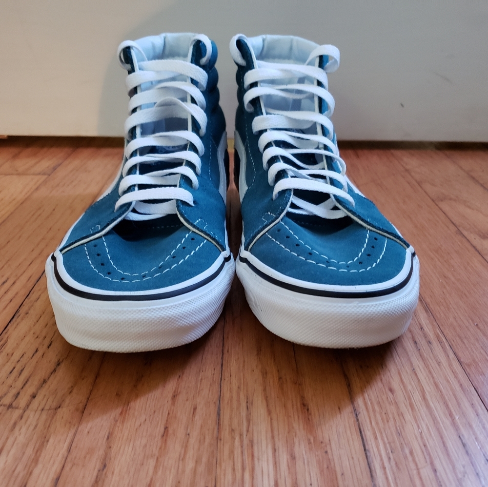 Woman's Vans - Picture 3 of 5